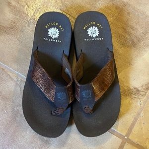 Croco Mellow Mat YellowBox Flip Flops